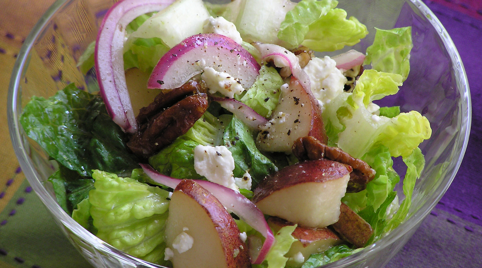 Pear and Candied Pecan Salad