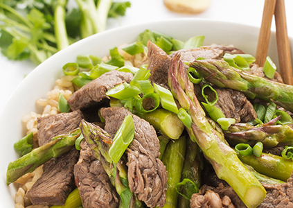 Ginger Beef and Asparagus Stir-Fry